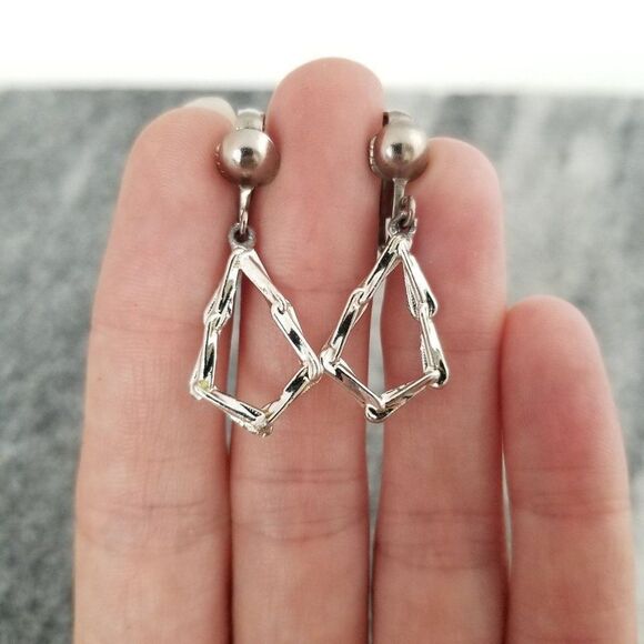 Vintage Silver Tone Dangle Clip On Earrings, Simple Minimal Design, Estate - Picture 4 of 4